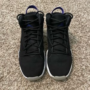 Purple/Black, Jordan Lift Off, size 5 youth boys